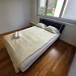 Large Flats, Center - Sch Apartment *
