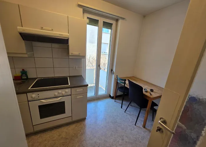 Large Flats, Center - Sch