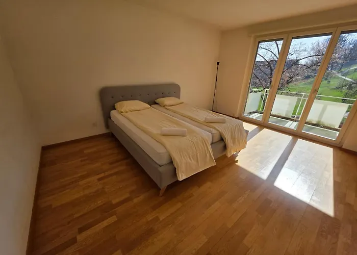 Large Flats, Center - Sch