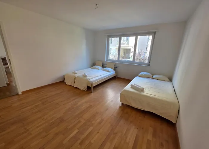 아파트 Large Flats, Center - Sch