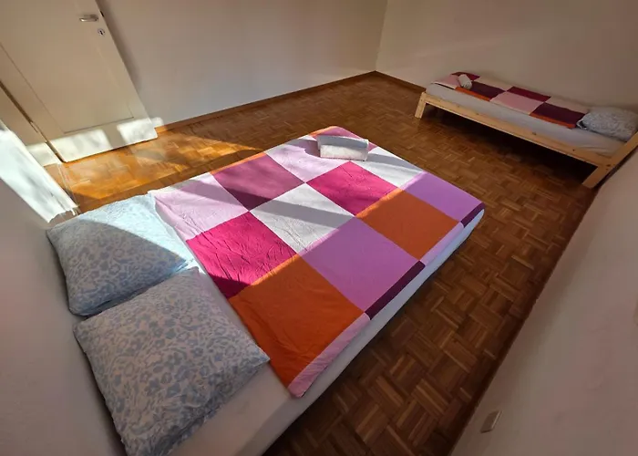 Large Flats, Center - Sch *