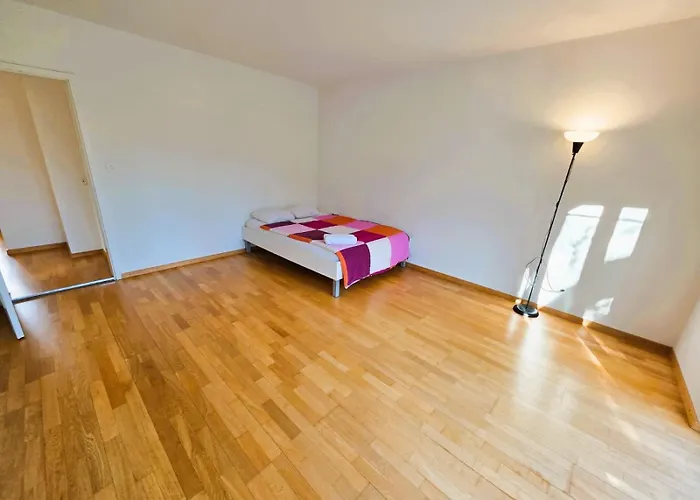 Large Flats, Center - Sch