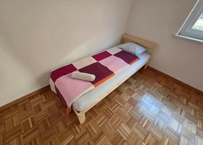 Large Flats, Center - Sch Διαμέρισμα *