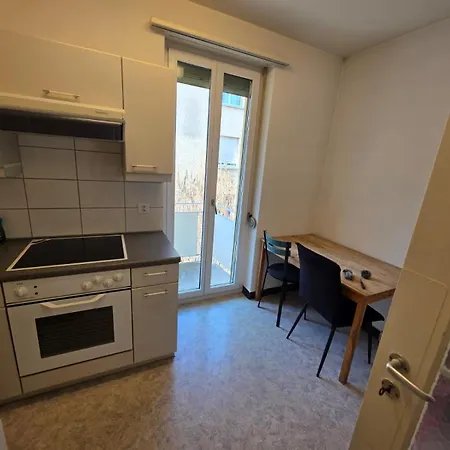 Large Flats, Center - Sch