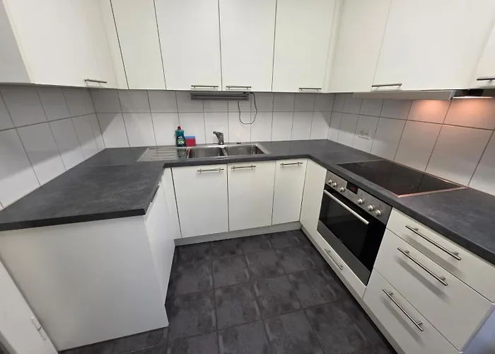 Large Flats, Center - Sch *